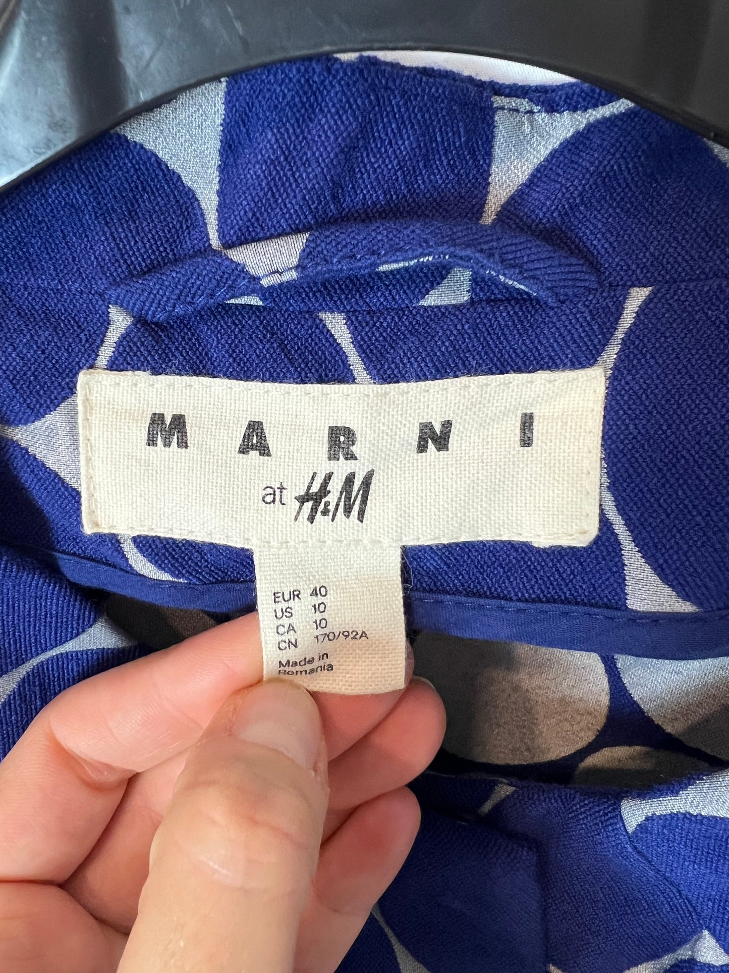 MARNI x H&M. Chaqueta lunares textura. T 40