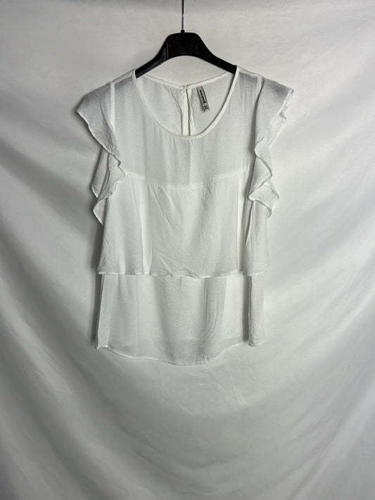 STRADIVARIUS . Top blanco textura volantes. TS