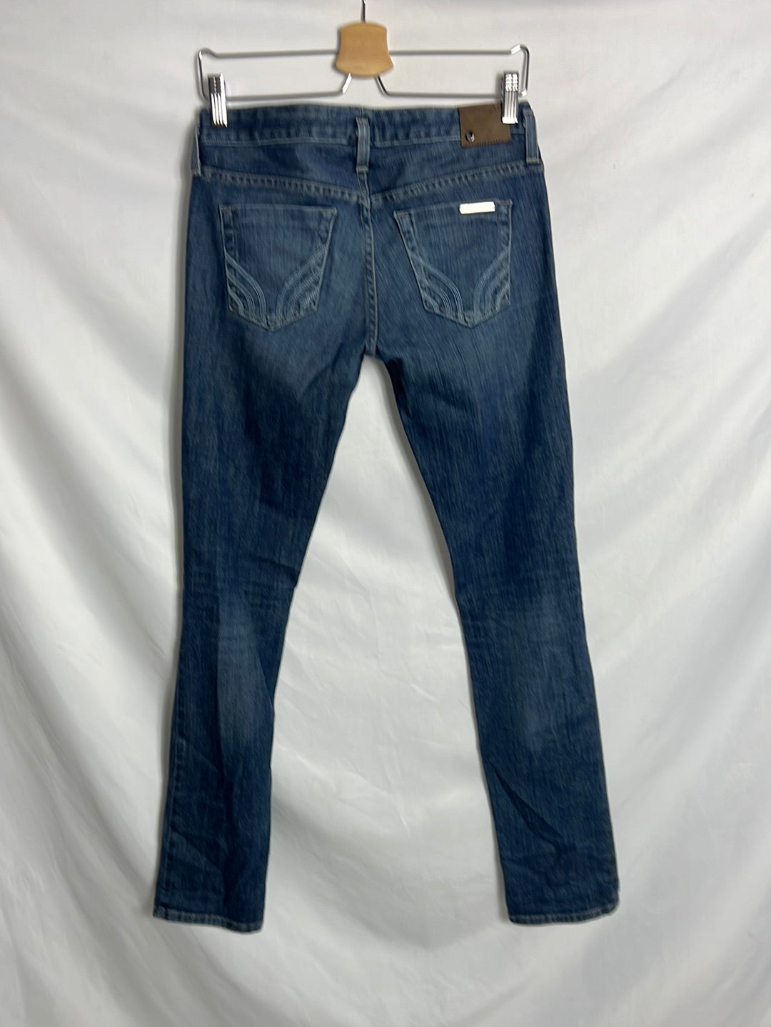 ARMANI EXCHANGE. Denim recto cintura baja. T38