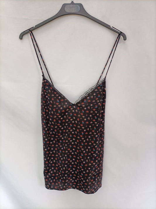 ZARA.Top lencero negro flores T.s