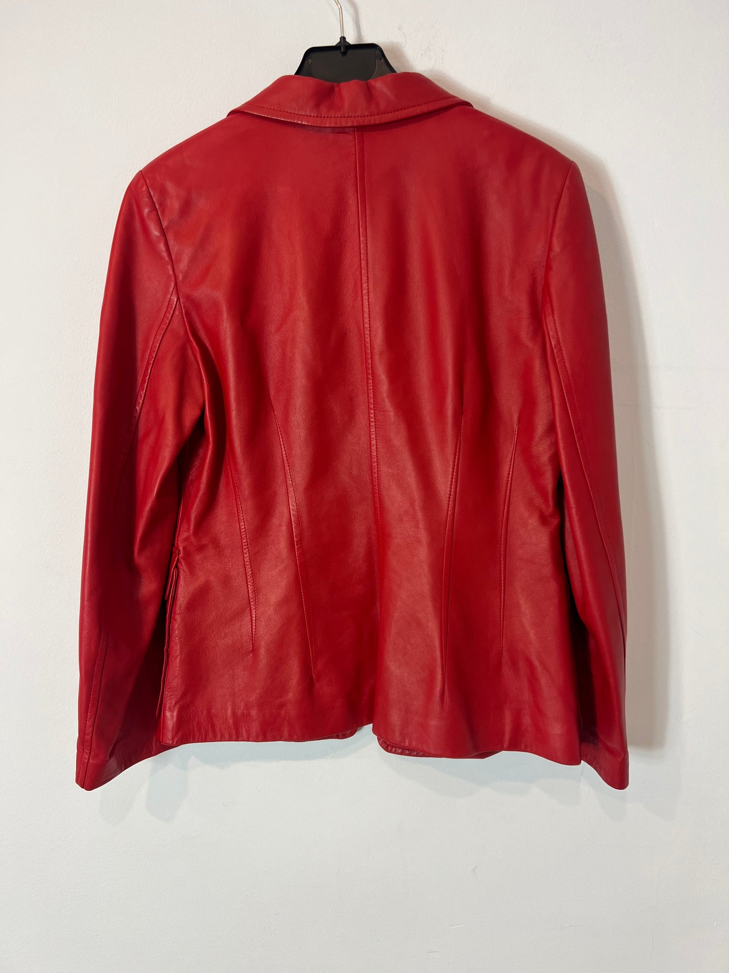 PEDRO DEL HIERRO. Chaqueta roja piel . T M