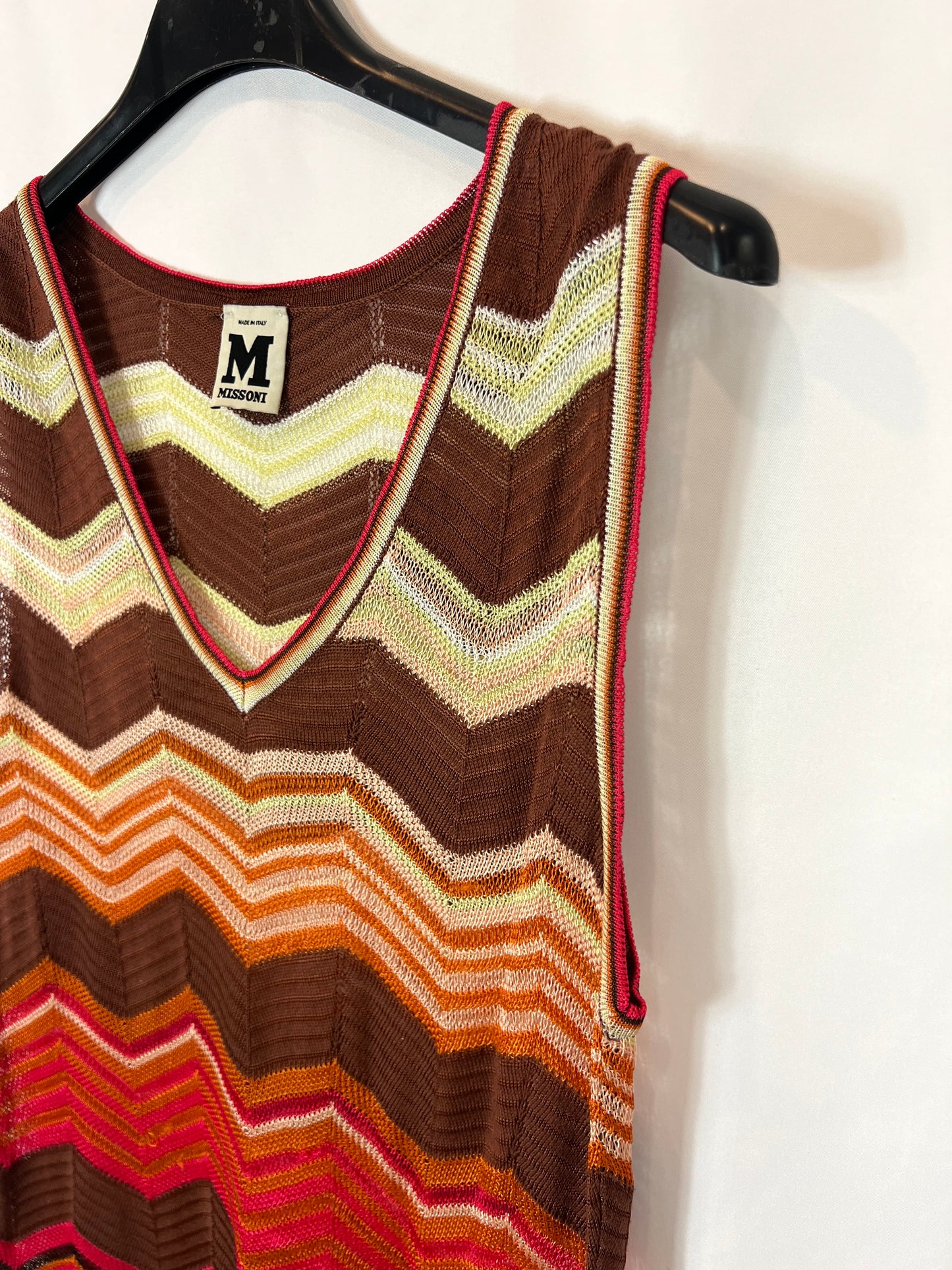 MISSONI. Conjunto top y chaqueta zig zag colores. T 38