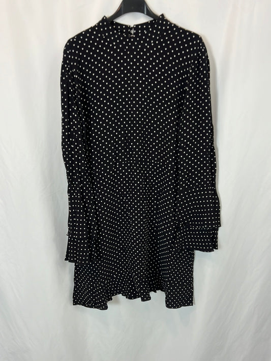 ZARA. Vestido negro topitos fluido. T XL