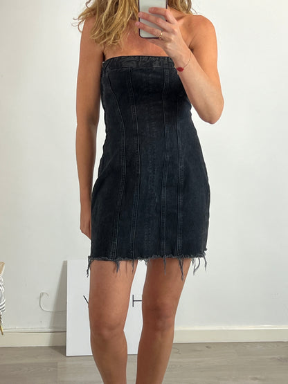 ZARA. Vestido denim palabra de honor. T M