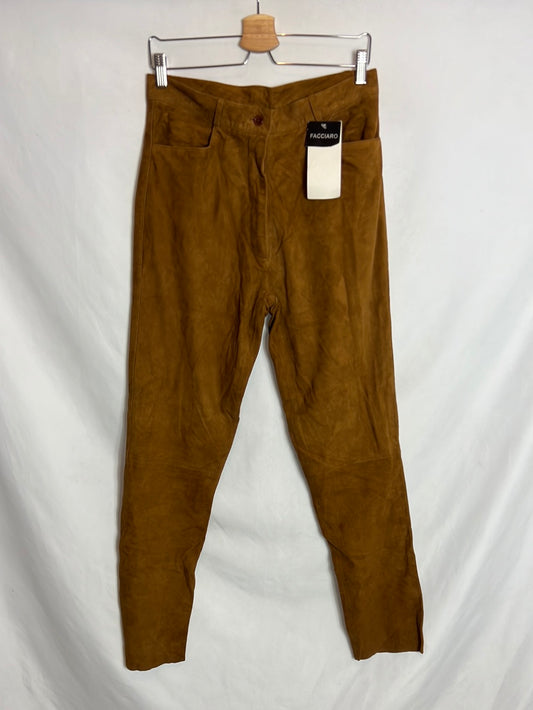 FACCIARO. Pantalones camel piel . T 44