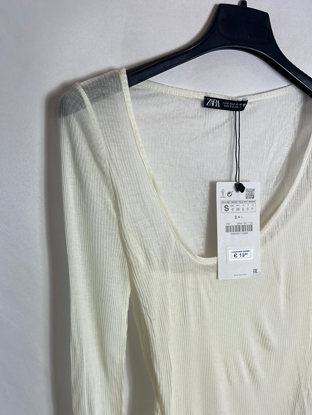 ZARA. Top fino beige doble capa. T S