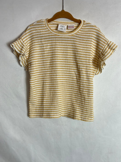 ZARA. Camiseta textura rayas blancas y amarillas T 18-24 meses