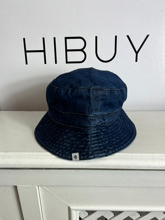 PETIT BATEAU. Bucket denim oscuro. T 3-6 meses