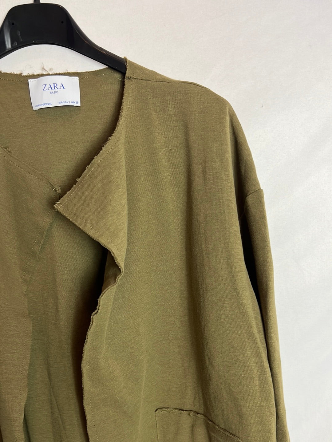 ZARA. Chaqueta verde felpa.TS