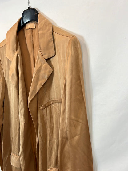 TCN. Blazer fluida seda camel. T M