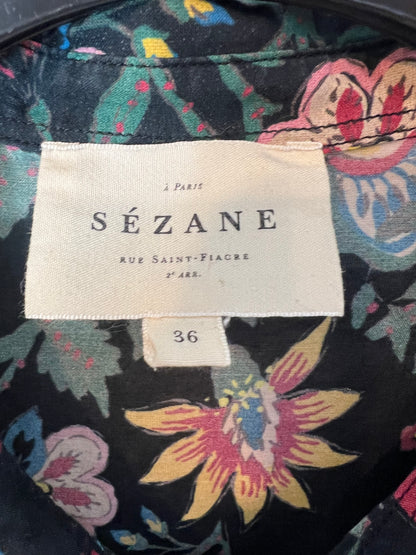 SEZANE. camisa negra flores T.36