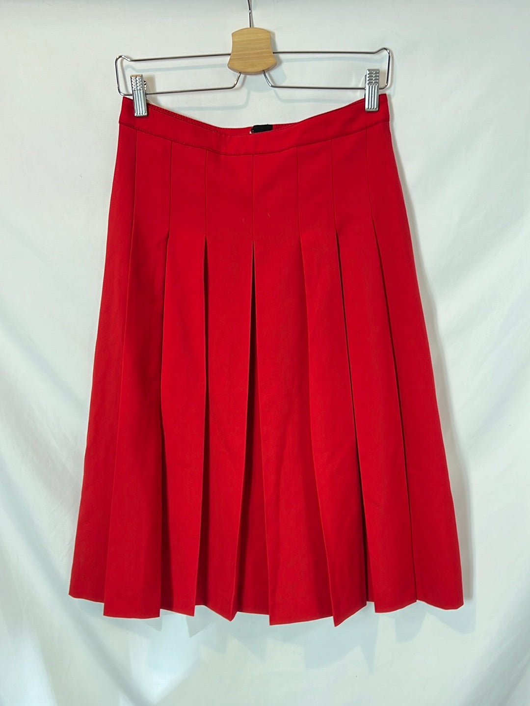 MARNI. Falda midi roja tablas. T 36