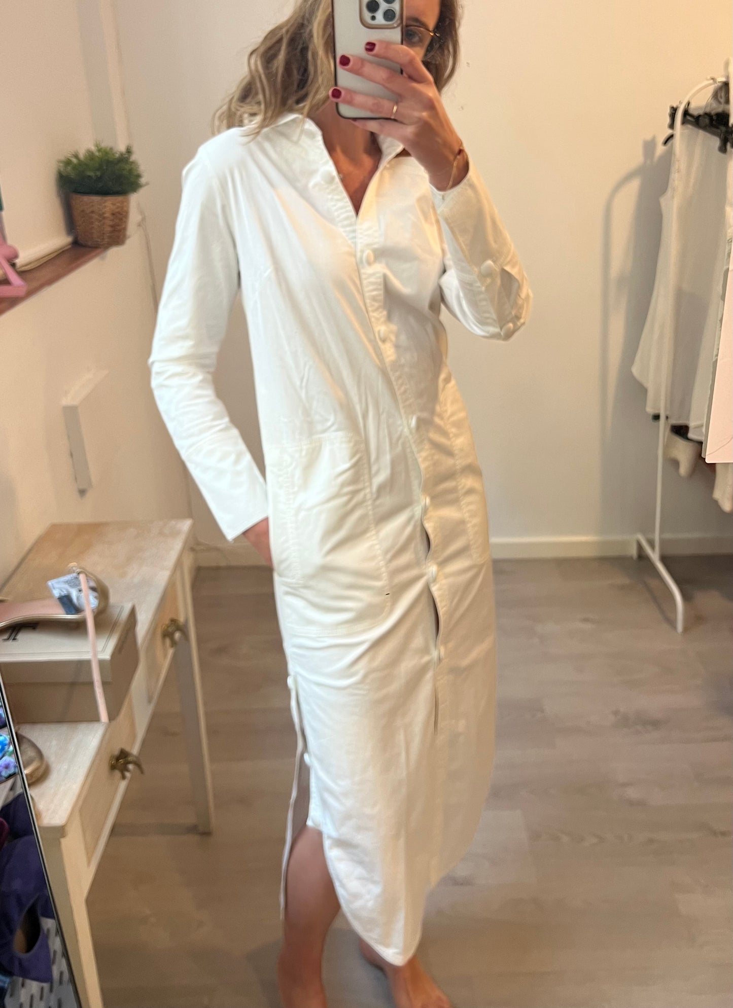 SILVIA TCHERASSI. Vestido camisero blanco. T XS