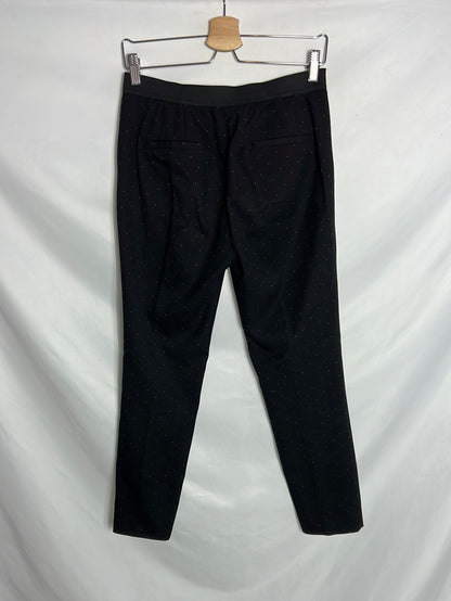 ZARA. Pantalón negro mini lunares. T M