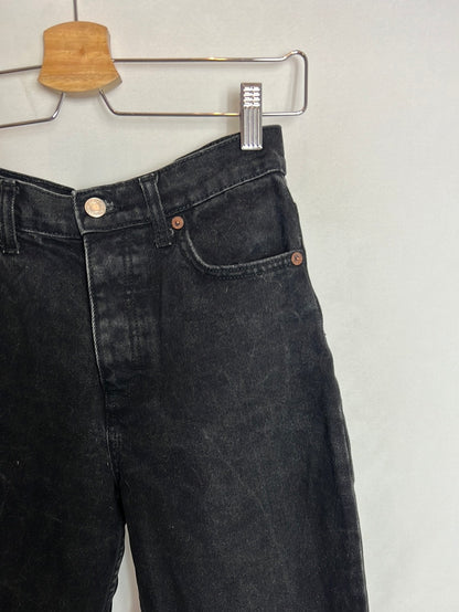 ZARA. Denim recto abotonado. T 34