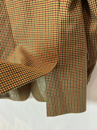 YVES SAINT LAUREN. Blazer camel pata de gallo T.52(vintage)