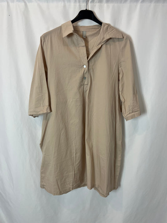 OTRAS. Vestido corto beige. T M