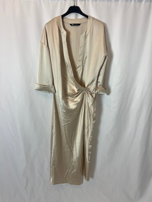 ZARA. Vestido beige satinado  T.xs