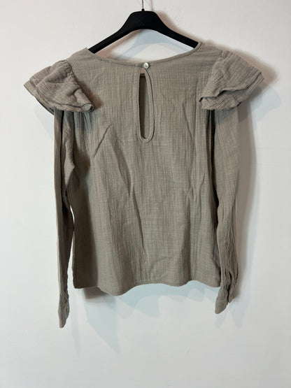 GINETTE GARDE. Blusa gris volantes T.s