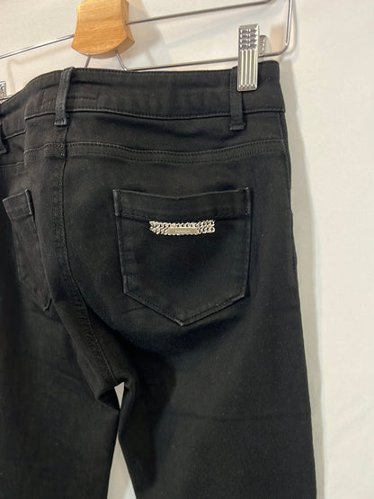 KOCCA. Pantalón  negro campana T.28(38)