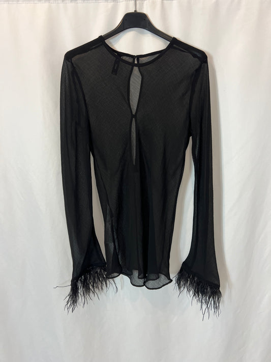 MANGO. Top negro detalle plumas. T M