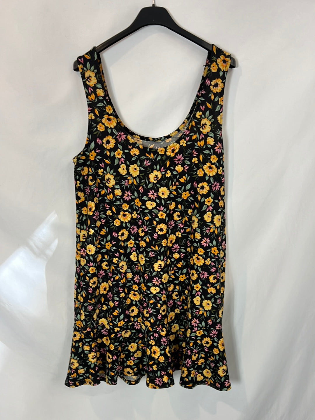 MANGO. Vestido corto negro flores. T S