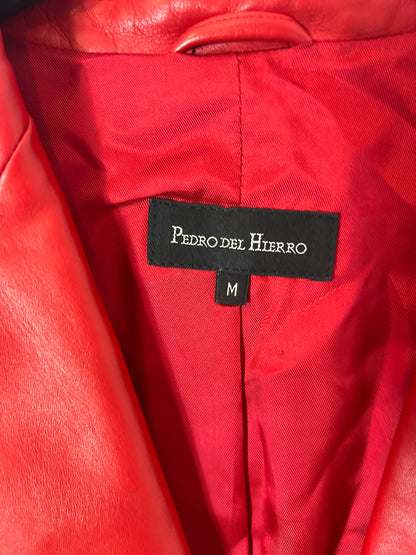 PEDRO DEL HIERRO. Chaqueta roja piel . T M