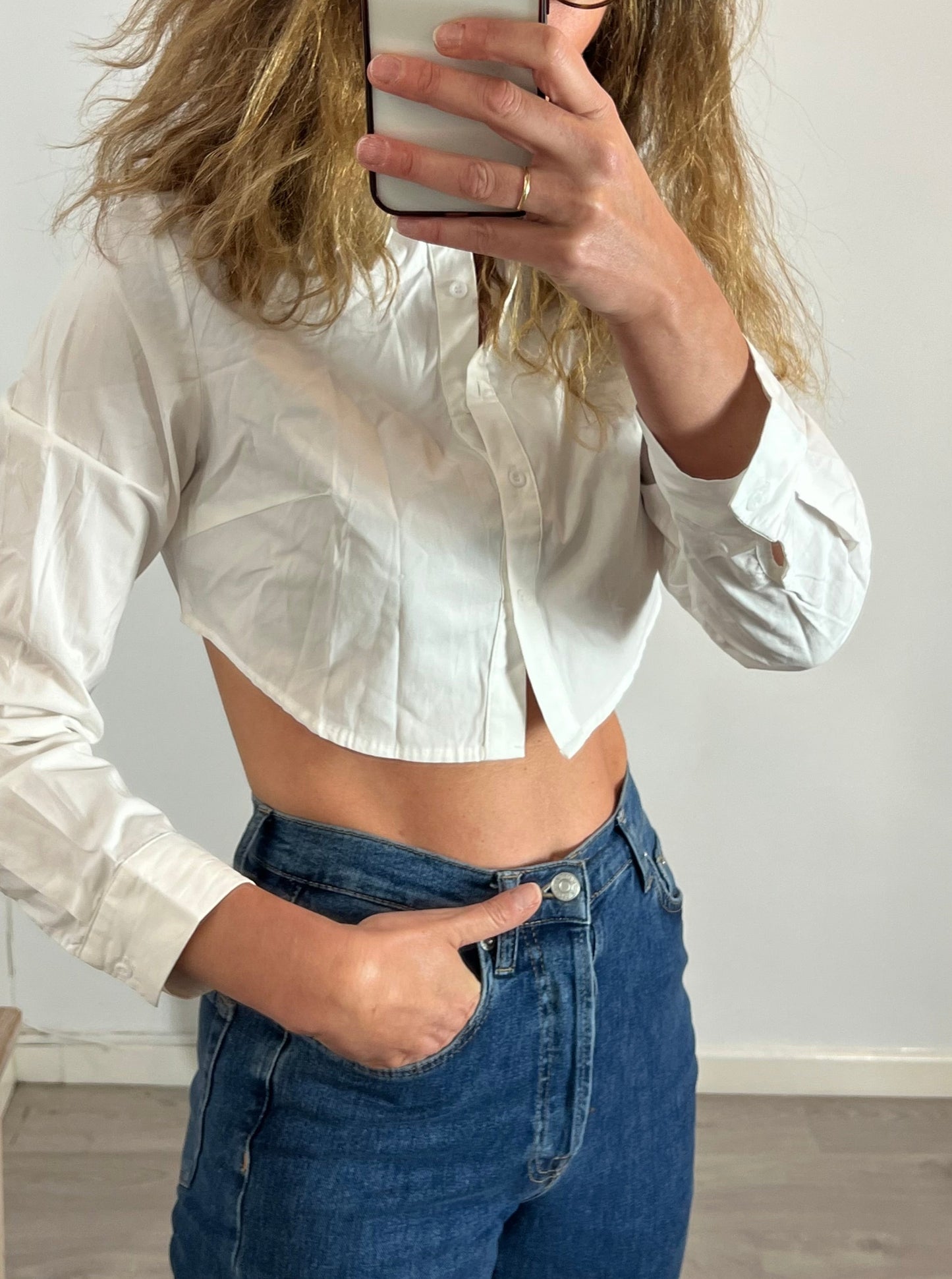 SHEIN. Camisa blanca crop T.m