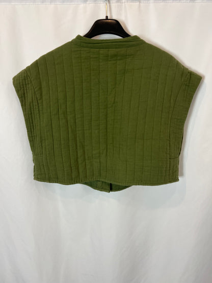 ZARA. Chaleco crop acolchado verde. T L