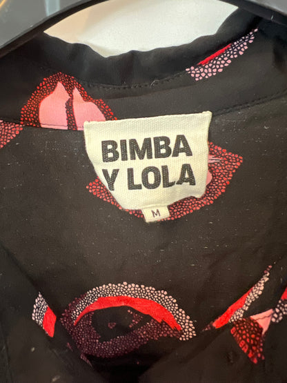 BIMBA Y LOLA. Blusa negra estampada. T M