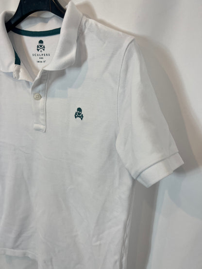 SCALPERS. Polo blanco logo en verde. T 10 años