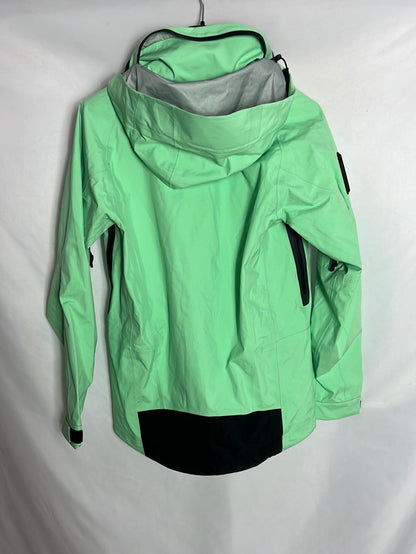 TRACK. Chaqueta de lluvia verde claro. T XS