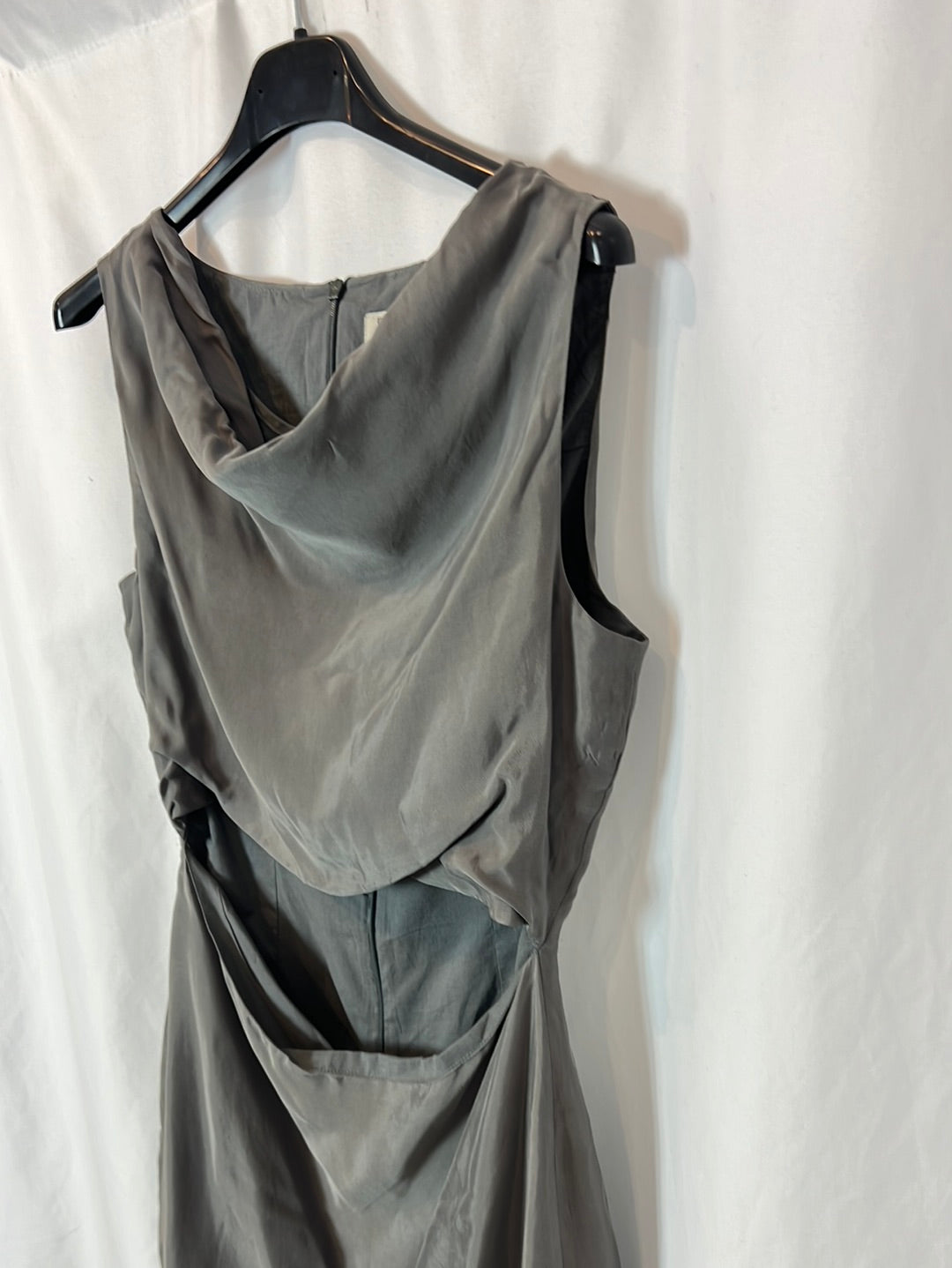 BY NIUMA. Vestido gris textura aberturas. T S