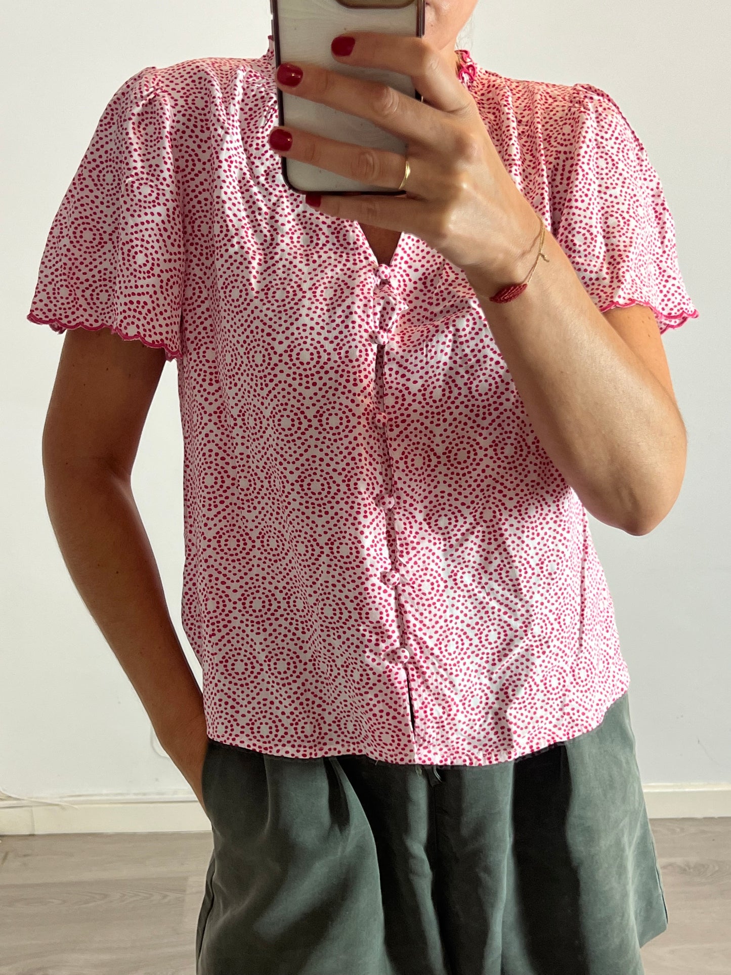 POLIN ET MOI. Blusa blancas estampado rosas. T S