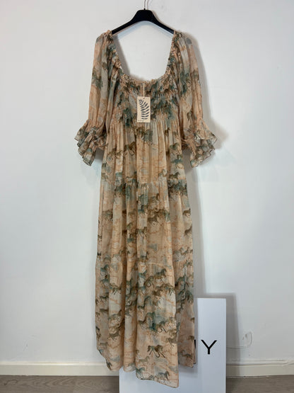 AILANTO. Vestido largo beige estampado  T.38