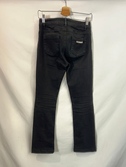 KOCCA. Pantalón  negro campana T.28(38)