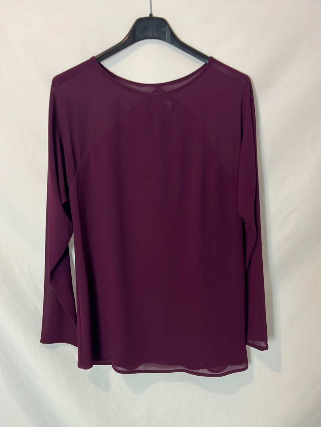 BIMANI. Blusa color berenjena detalle hombros T S