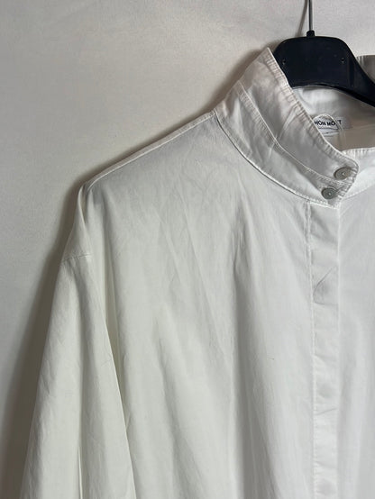 SHON MOTT. Camisa blanca cuello  mao. T 1(S)