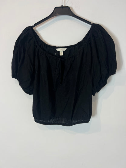 H&M. Top negro mangas T.xs