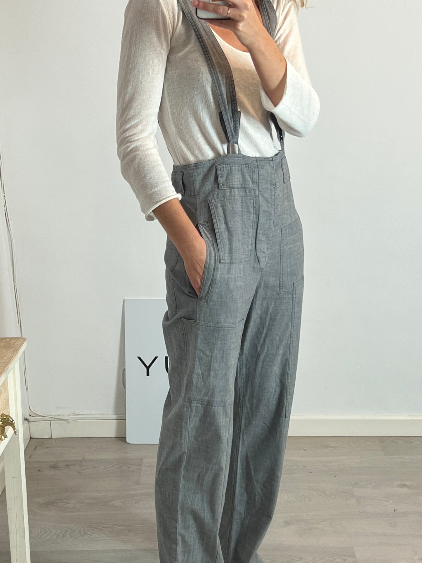 ISABEL MARANT ETOILE. Pantalón gris fluido T.36