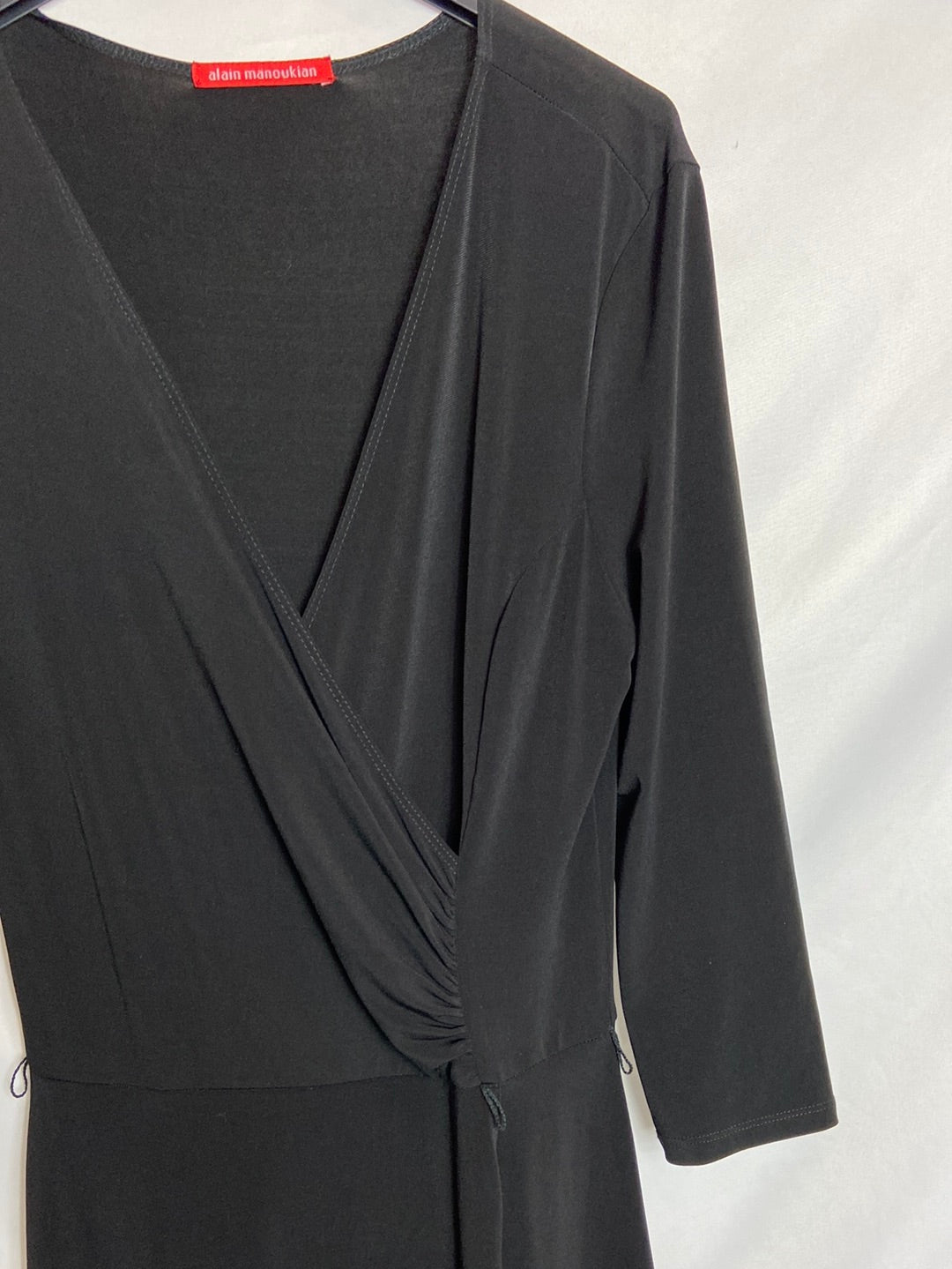 ALAIN MANOUKIAN. Vestido midi negro fluido T. U (S)