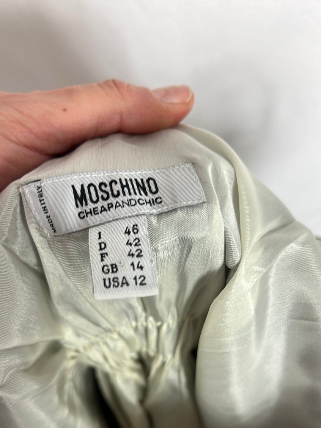 MOSCHINO. Vestido corto estampado . T 42