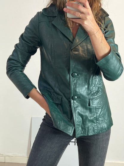 OTRAS.Chaqueta verde piel vintage (tara) T.46 (M)