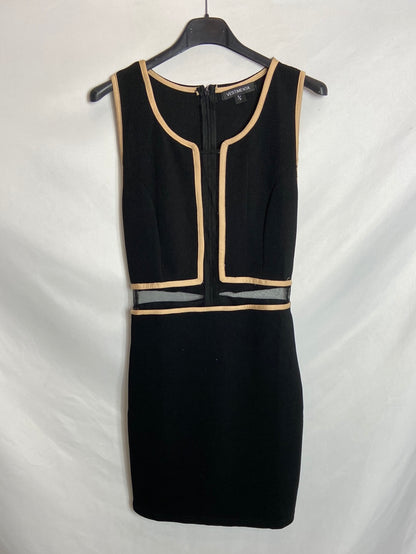 VESTIMENTA. Vestido negro textura T.S