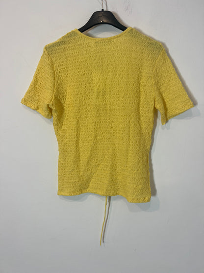 ZARA. Top amarillo textura T.m