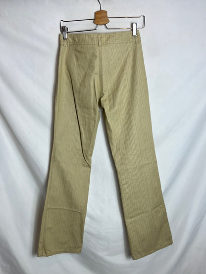 TEX. Pantalón beiges textura rayas. T 38