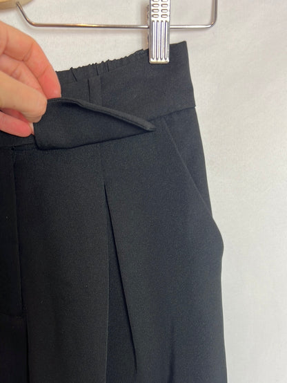 LPA. Pantalón negro pata ancha fluido. T XS