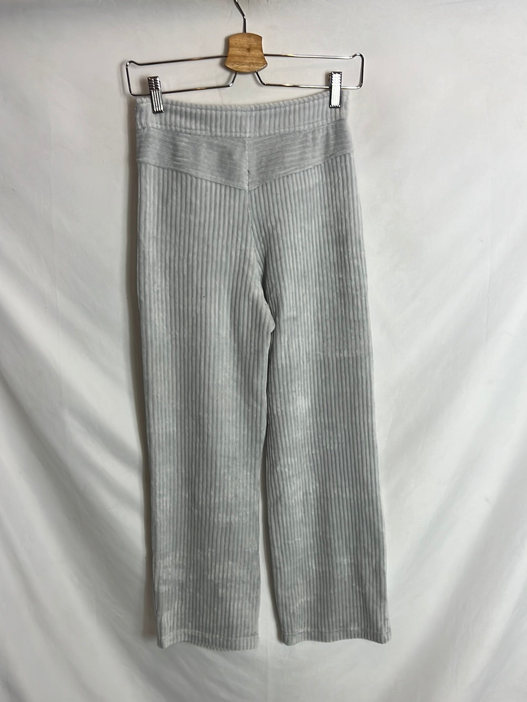 BIMBA Y LOLA.Pantalón gris claro pana T.34