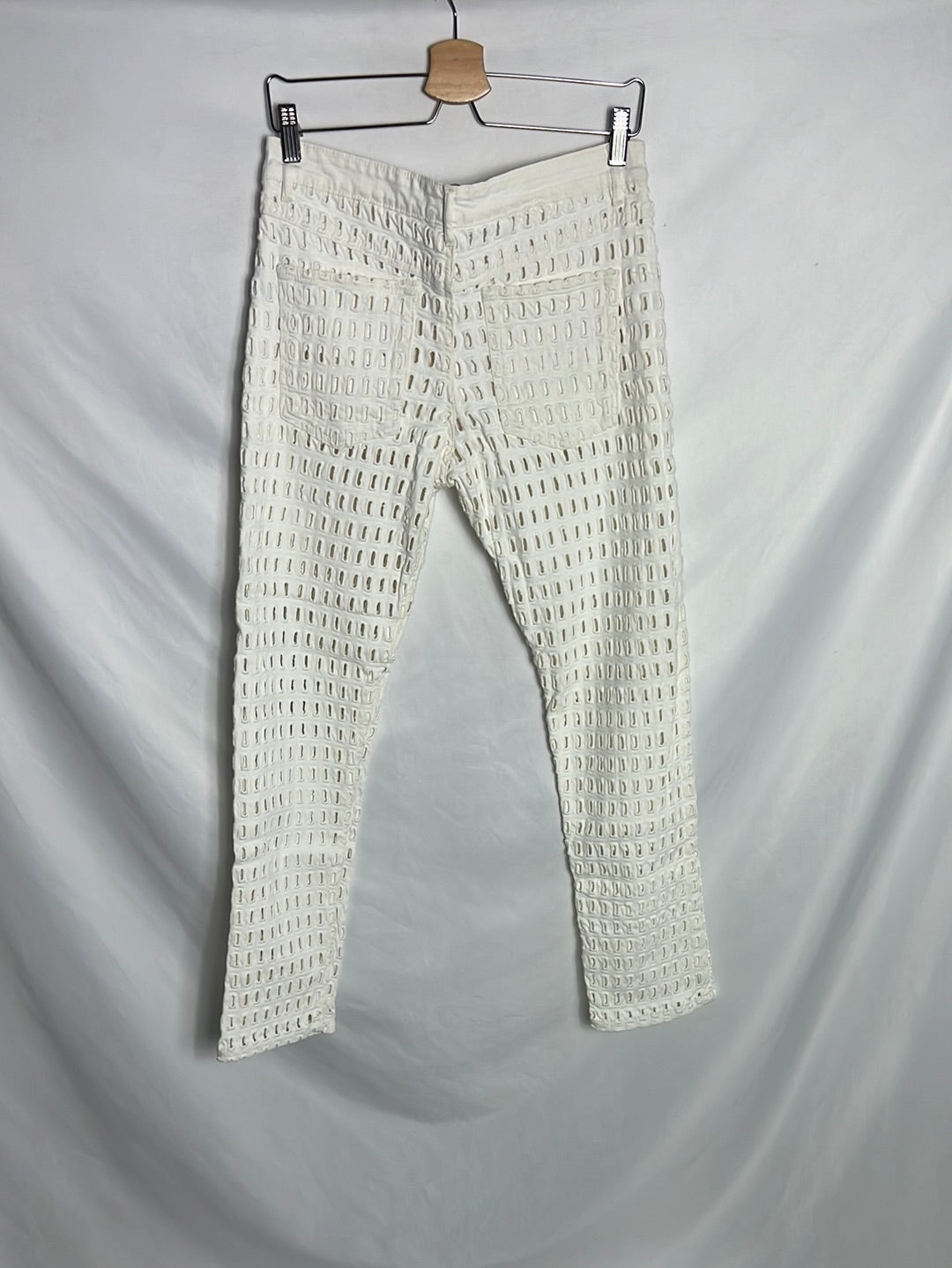 ISABEL MARANT. Pantalón  troquelado semitransparente . T 38