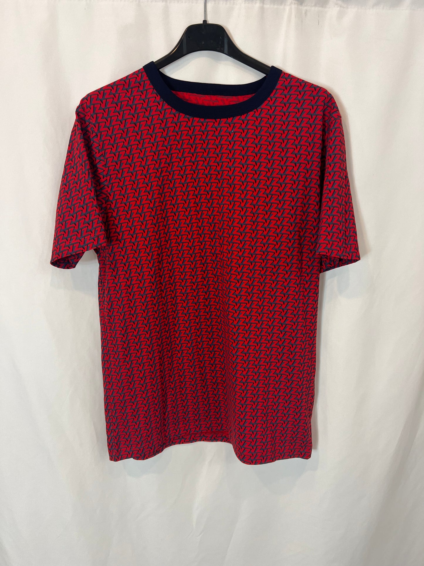 ZADIG&VOLTAIRE. Conjunto camiseta y bermuda rojas. T 16 años